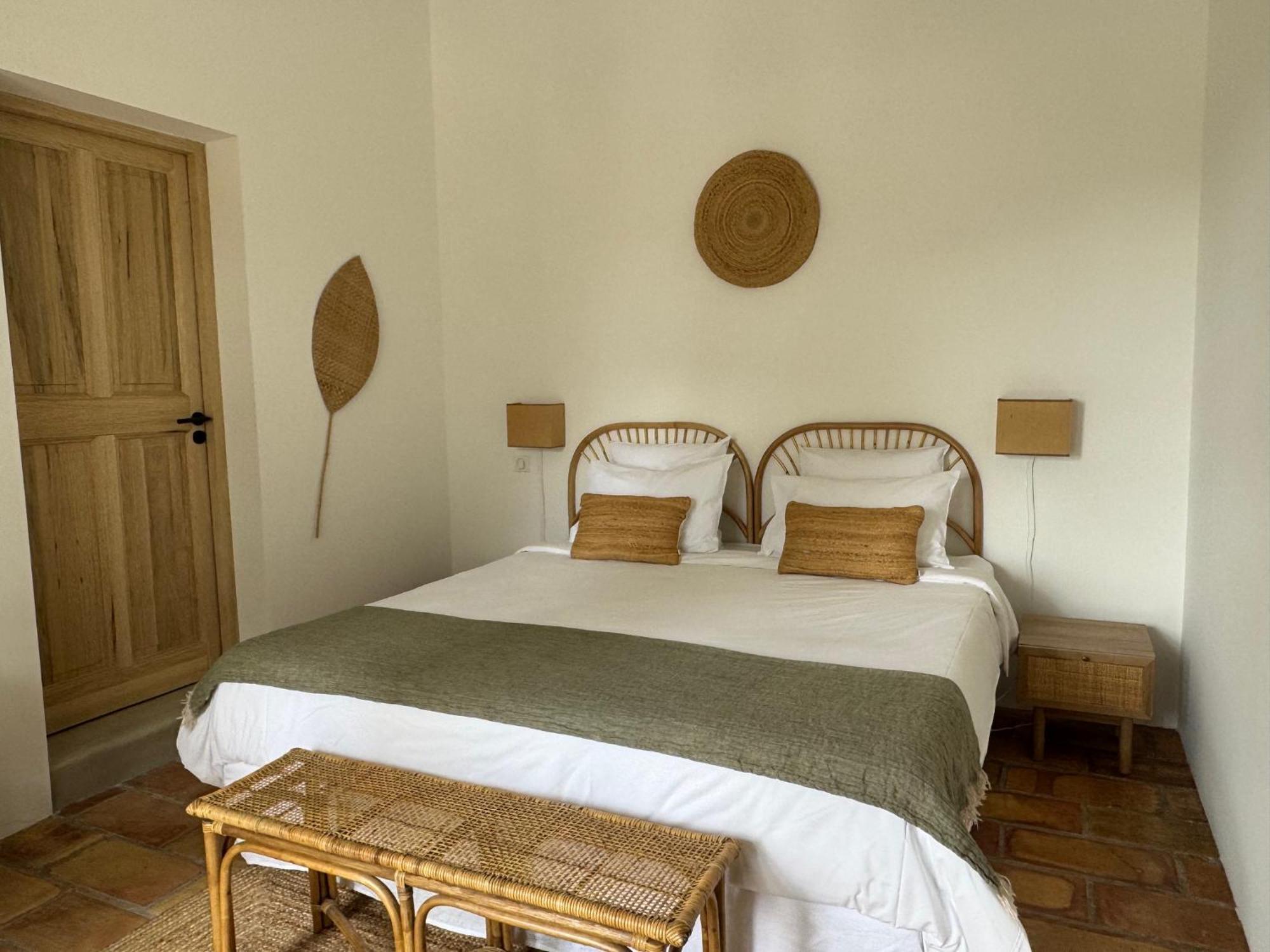La Cle Des Champs, Boutique Hotel & Spa - Le Mas De Garrigon Русийон Экстерьер фото
